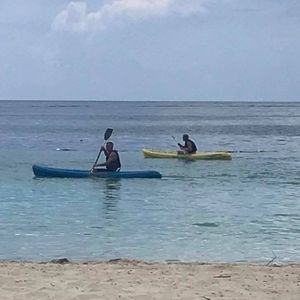 Meet your Posher, Linda